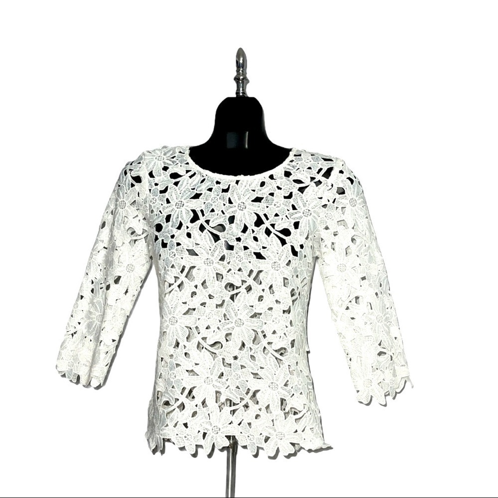 NWOT VERO MODA XS Big Flower Lace Top 3/4 Sleeve - Picture 2 of 6